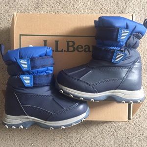LL Bean Kids Snow Tread Boots